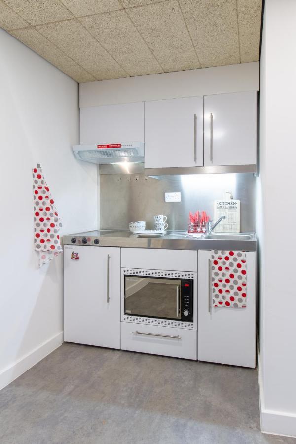 En Suite Rooms & Studios, Coventry - Sk Экстерьер фото
